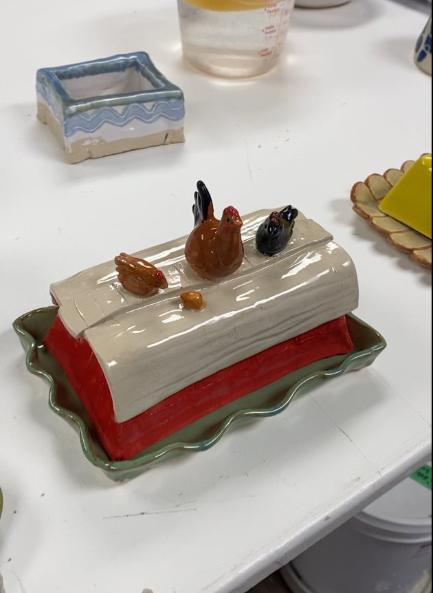 Intro to Hand-Building Level 1 | Jan. 8th to Feb. 12th, 6-9pm